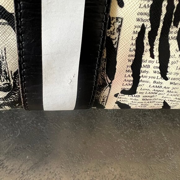 $300 Y2K L.A.M.B BY GWEN STEFANI NEWSPAPER ANIMAL PRINT TOTE LARGE - Picture 3 of 14